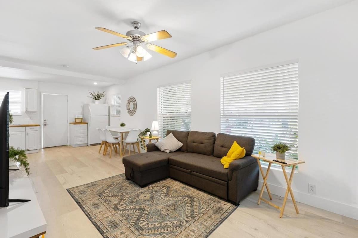 Dreamy 1-Bedroom Apt Walking Distance To Las Olas Форт Лодърдейл Екстериор снимка